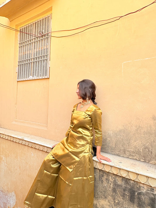 Tana bana gold lit suit